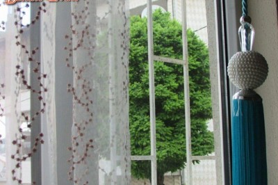 Mavi ve krem rengin uyumu